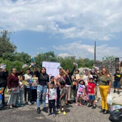 Entrega de Juguetes Didácticos y Recipientes o Envases de Plástico 